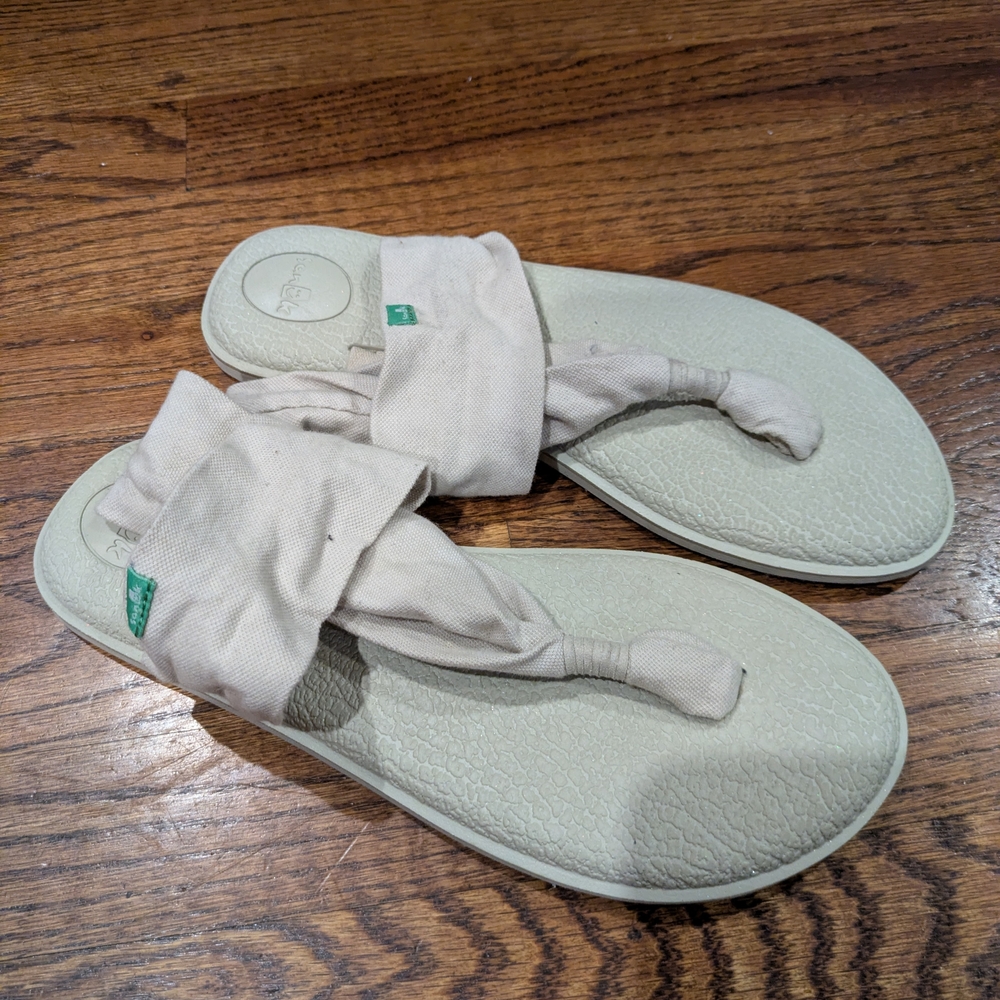 Sanuk Tan Sling Sandals